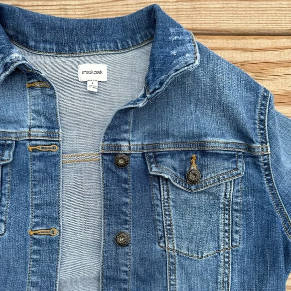 Sneak Peek blue denim jacket, size large, fits like a medium - Picture 2 of 7
